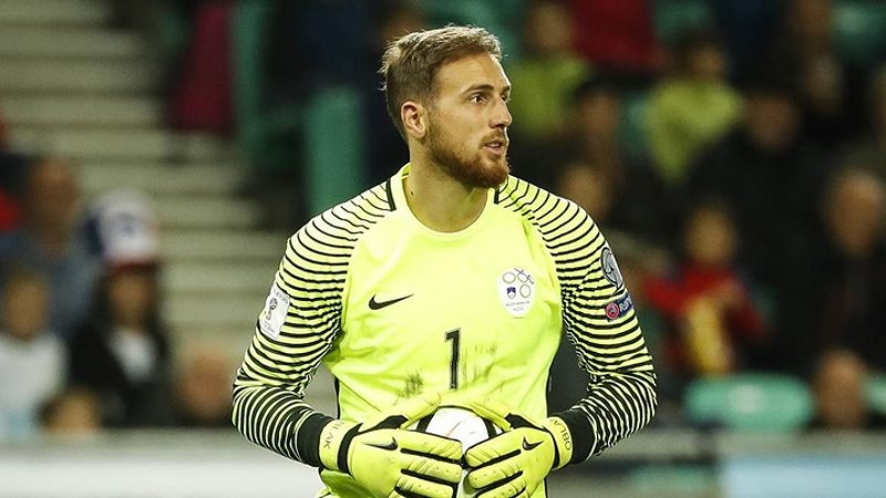 Jan Oblak, thủ môn Atletico Madrid, luôn thể hiện phong độ ổn định và xuất sắc.