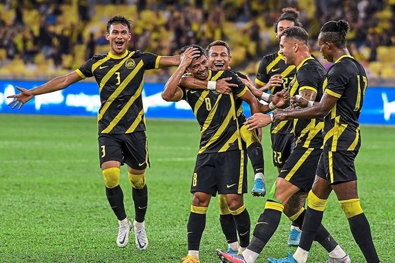 Trận đấu AFF Cup 2020 giữa Malaysia và Lào