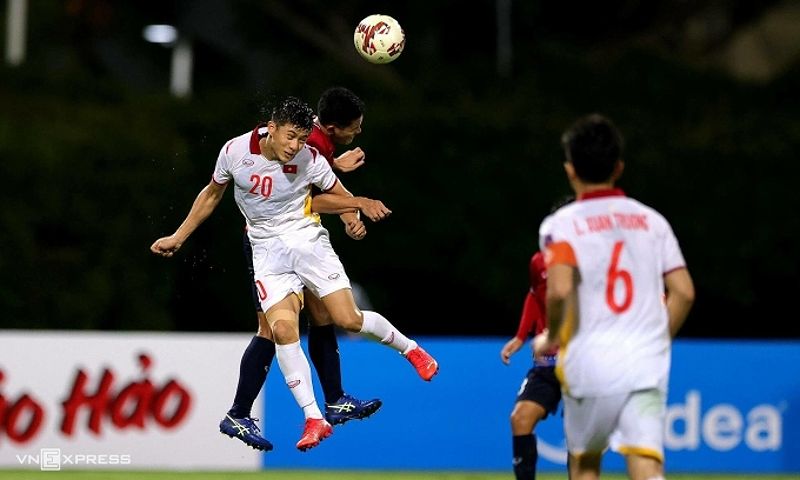 Việt Nam đánh bại Lào 2-0 tại AFF Cup 2020 tổ chức khép kín tại Singapore do Covid-19