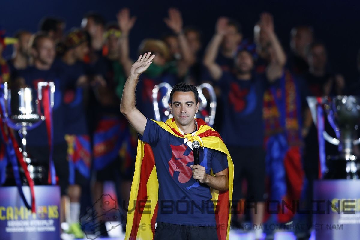 Xavi Hernandez, 'Người điều phối bóng đá', tiền vệ huyền thoại của Barcelona với khả năng chuyền bóng hoàn hảo